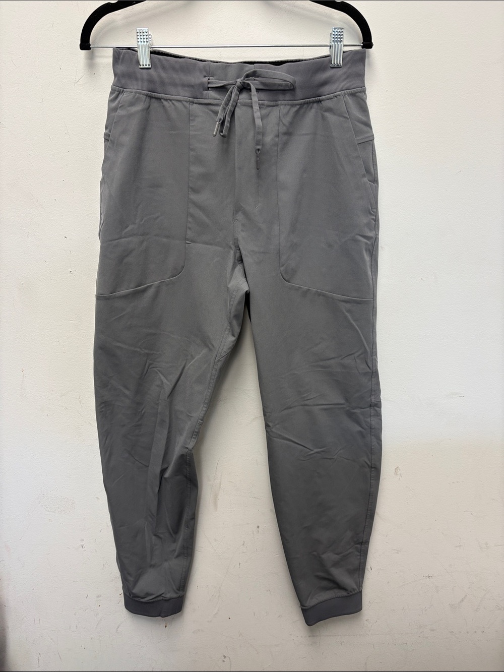 lululemon athletica Men's Light Gray Jogger Sweatpants